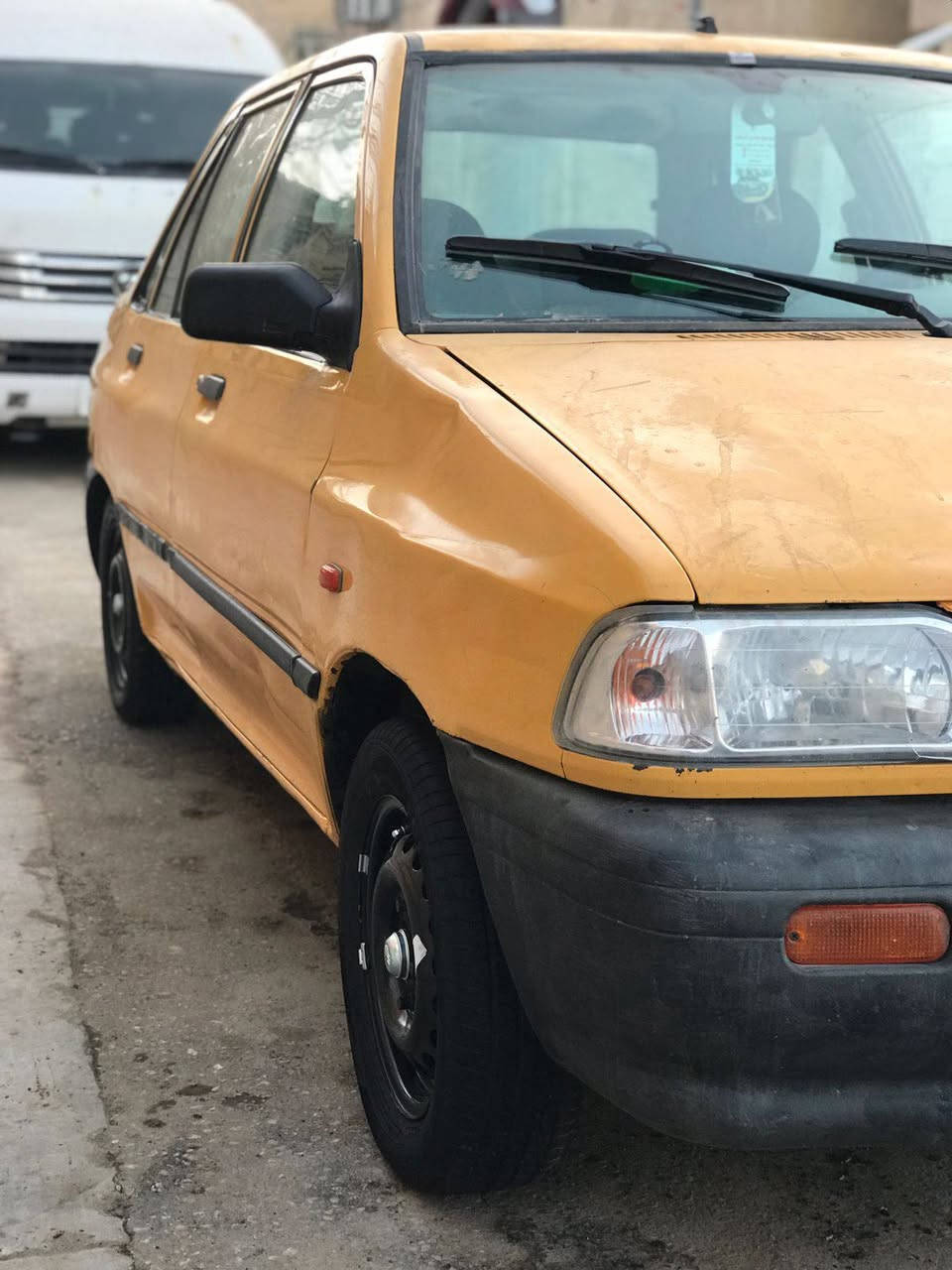 سلام عليكم سايبا موديل 12 كير ومكينه جدد ستوني شادهن شواصي نضيفات تخم تاير راعيه بغداد يريد تحويل مصفره هيه وغرامه سعر 33 باقي تفاصيل نتصل بلخدمه ***********
