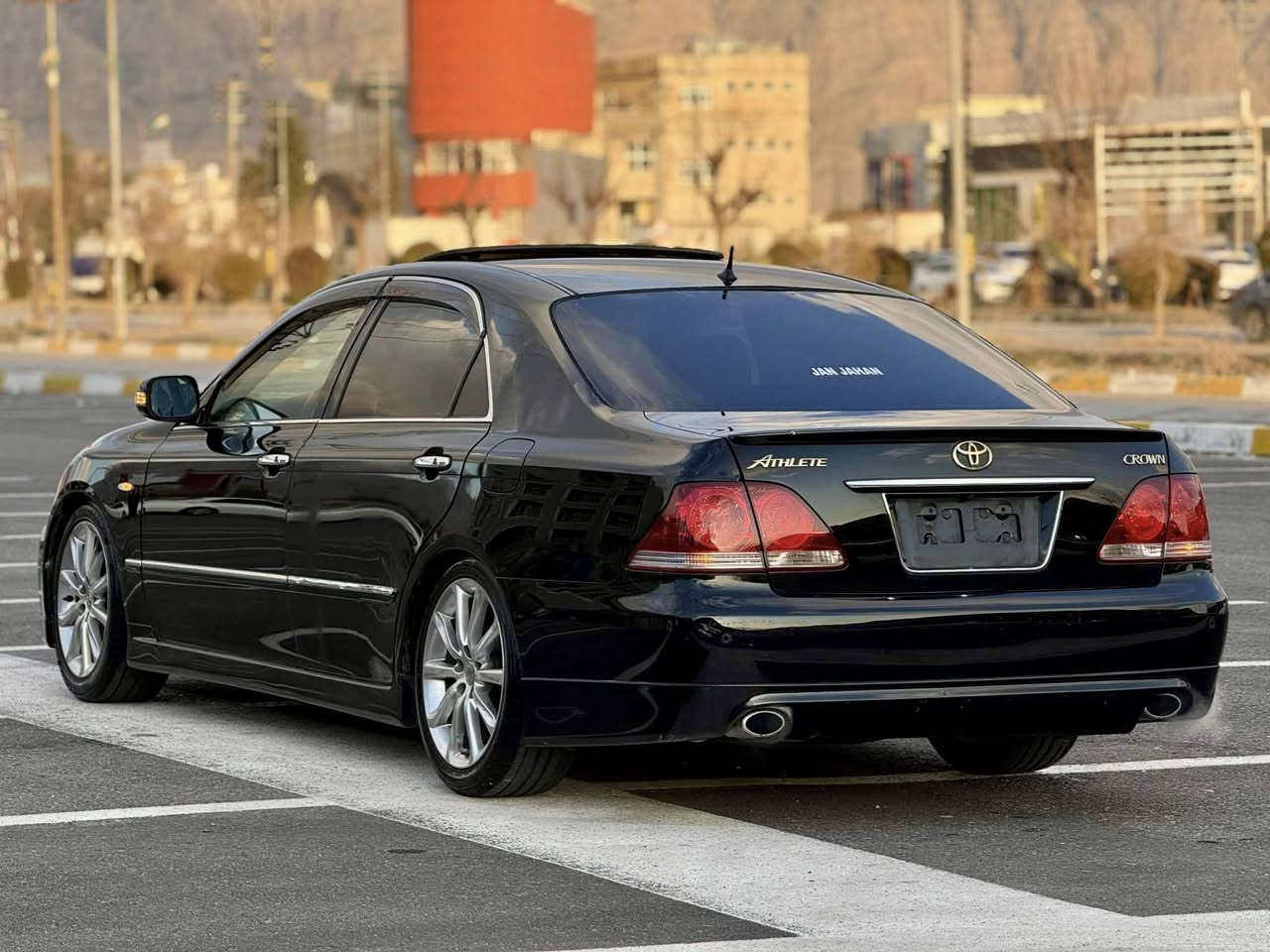 سەرەتا بە ناوی خوای گەورە میهرەبان ❤️
سلاو لە ئەدمینی خۆشەویست❤️
تویتا کروان شاهینە 2005
١٨٢ سبورت  براوە براوە
مەکینە گةورة بة گةورة
بەسمە رةش  
جلد و هيتةر
سلايد ساج سور 
ناو رةشى ساج سور
ئاوينة ئيشارةت 
حاسة و كاميرا 
ساج و دەشبل رەقەم یەک 
لایت ناوجەی کوئر
ئاوئنە شەفت 
حاسه 
شاشەو کامئرا
ساردو گەرم بەستراوە
برئکی بةستراوة  
جامەکانی هەلگیراوە
کارەبای کامل مەزبوتە 
کامل ئیمپیفایەری و موکەبەرە مەزبوت
کامل مەسرەف کراوە
کامل کونی گەرمی گیراوە هەوای نایەتە ناوی
5بەسمەیە بەسمەی سندوقی مەزبوتە
4تایە و ویلی سبورت لە ژئرە 
کامل زینۆنی بلادی 
بئ قەپو قۆپ 
سەقفی شوشەیە لەشەی شوشەیە
پئشو پشت کەپس بئ دەحمو لئدراو
سەقف وکەڤەری بە شەرت 
بئ بۆیاغ 
گئرو مەکینە بەشەرتی وەستا و رۆن گۆرین
مشتەریی تئل بکە یان جات بکە جوابی کۆمئنت  نادەمەوە لەگەل رئزم
بەس فرۆشتنە گۆرینەوە. وقیست ناکەم
سحر  ٥٨ گةلاو مةجاليكى برايانه
شوئن رانیە _ سةنگةسةر  
***********
فایبەرو واتس اپی  لەسەرە
