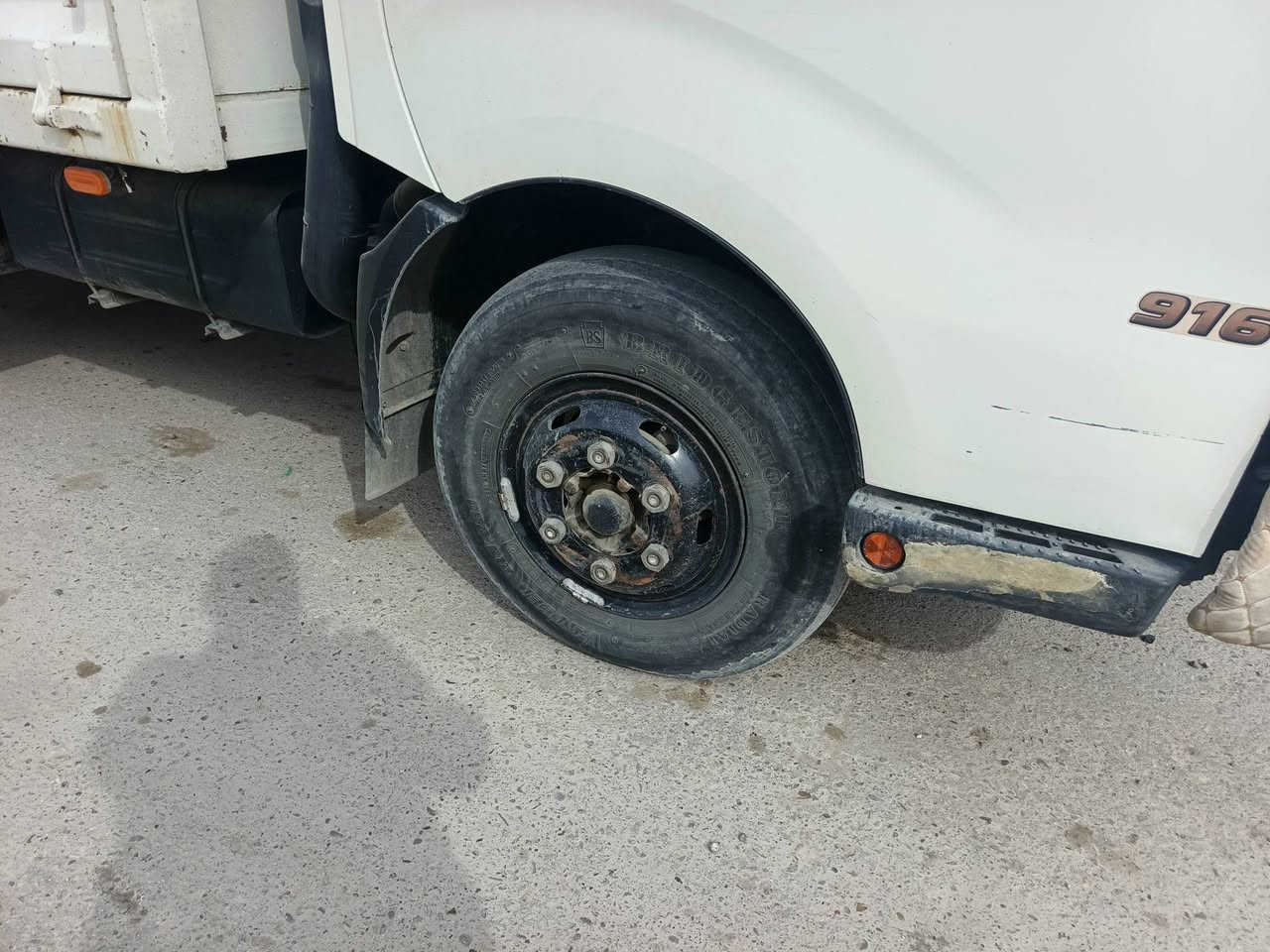 مكلف بالنشر للبيع هينو مودل ٢٠١٥ بغداد ٢طن يسرا بلادي ماشي ٢٠٤كيلو متر طول البدي سته متر وربع نضيف وجاهز العمل سعره شدتين وبيه شي قليل 
اتصل على صاحب السيارة
***********
