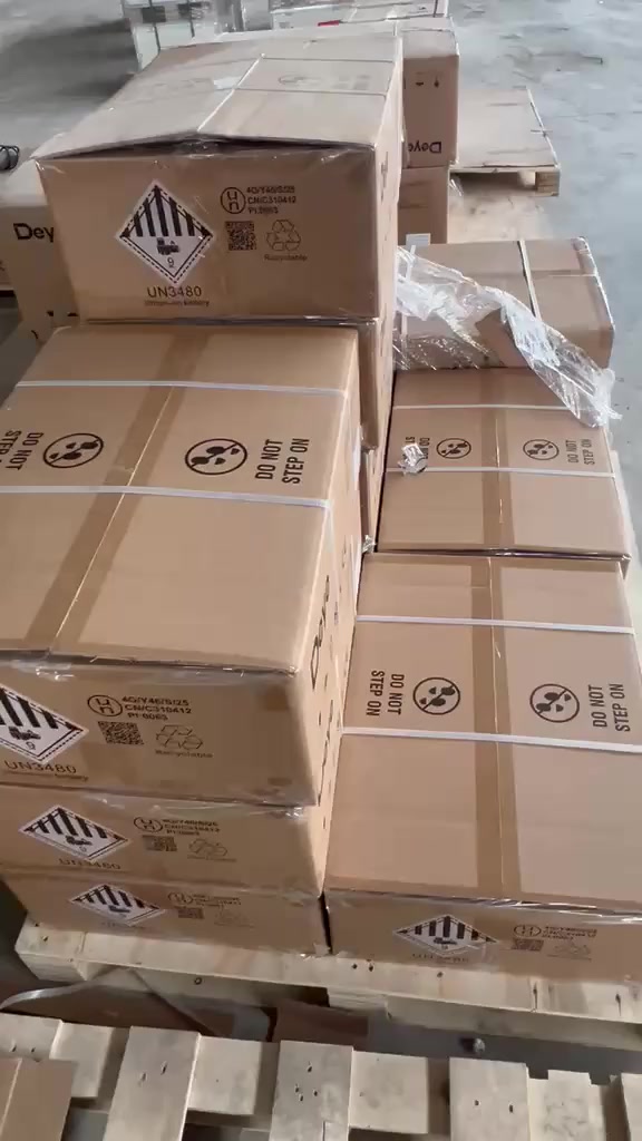 اتوفرت عدنه دفعه جديده من البطاريات 
والانفرترات 
انفيرتر گروواط 
بطاريات ساكو 
بطاريات ديا 5كيلو مع 12 كيلو
ملحقات كيبلات كلامبات mc4 جوزات ذكيه جوزات dc +ac


**إذا كنت صاحب هذا الإعلان وتريد حذفه لأي سبب، رجاءا أرسل رسالة إلى الدعم الفني**