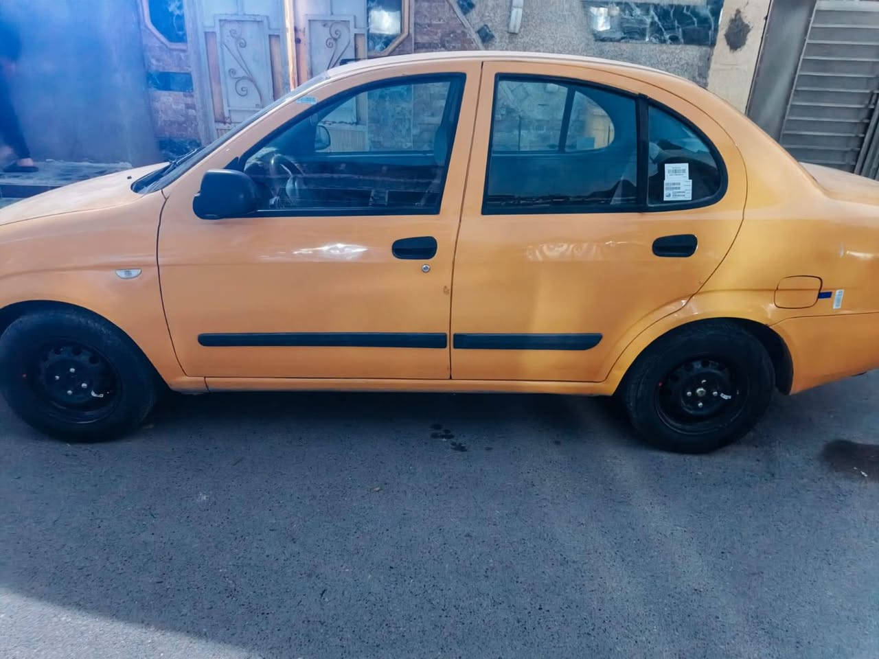 سلام عليكم طيبه موديل ٢٠١٦ سياره خير من الله مثل مااشوف الصور وتجي وشوف بعينك وتحكم بااسمي شخصيآ مكاني الشعب السعر ٤٢ رقم الهاتف ***********
