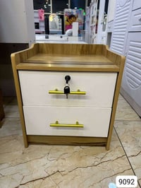 كنتور 2 باب • سرير • تواليت