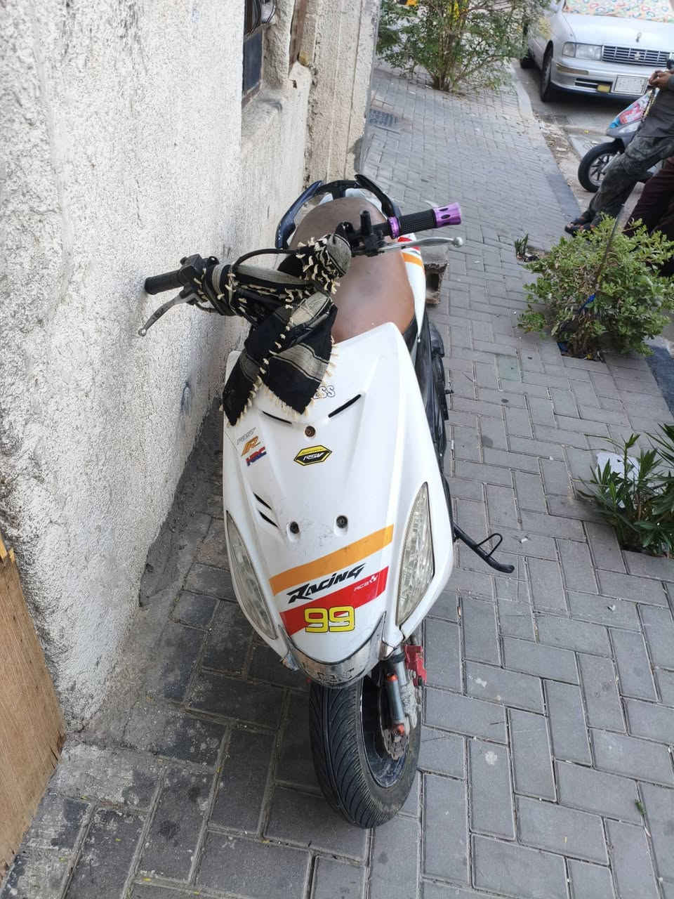 ثعلب للبيع دراجه حلوه ومعدل كهربايات كله شغاله نقص باتري 
جبنه كايمه بس ***********
