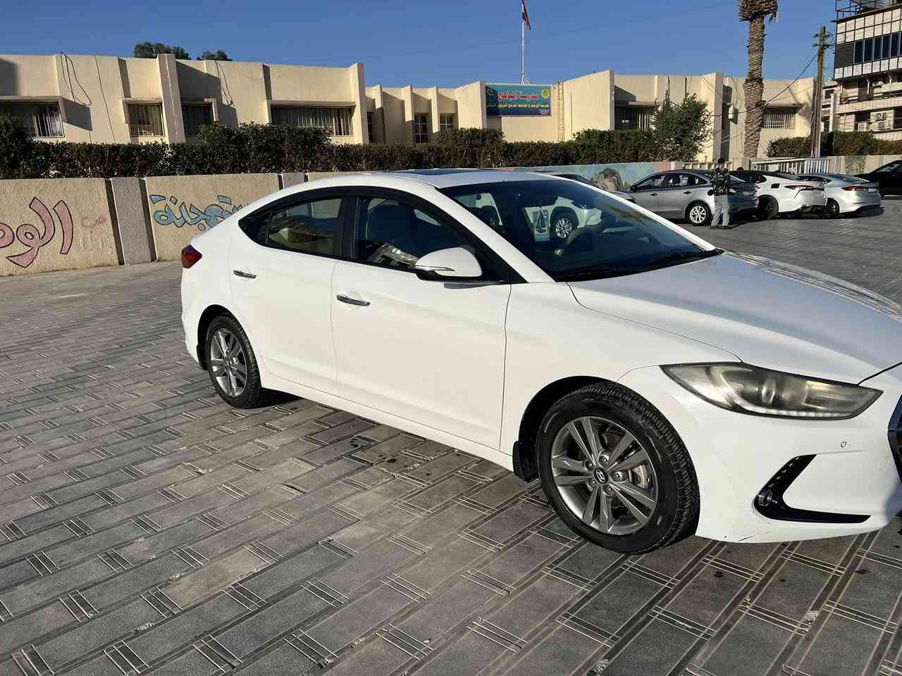 سلام عليكم البيع
النتره موديل 2017خليجي 

‏رقم بغداد جديد دولي

السيارة مكفولة من الصبغ عدابارد ٣ قطع بصيط ما مبين رصعة بجاملغ الايسر موضحة بصورة

محرك 2000

3انظمه قياده sport /Norman /

قطعتين تبريد

حساسات امامية وخلفية

اشارات بالمري ومري شفط

ويل كب حجم 16

سلايدروف

كامرة امامية وخلفية 

‏كشن جلد 

‏مواصفات فول عدل بصمة ￼￼

مكان السيارة بغداد ￼ 

سعر ١٤٠

التوصل ***********￼
