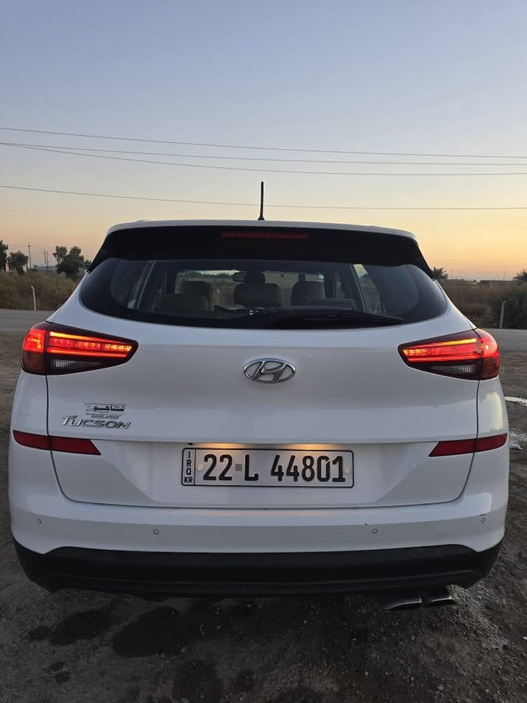 توكسان كفاله عامه من الضربه السياره بيه بس كارت ابخشم البنيد موديل 2019 محرك 2000 دوش  تايرات جديد ماشيه 160 الف رقم اربيل صاحبه موجود بل ديوانيه يمي السنويه لل 28 
المواصفات معروفه  السعر 193 بيه مجال كلش قليل الي يحب يتواصل رقمي *********** ديوانية, القادسية
