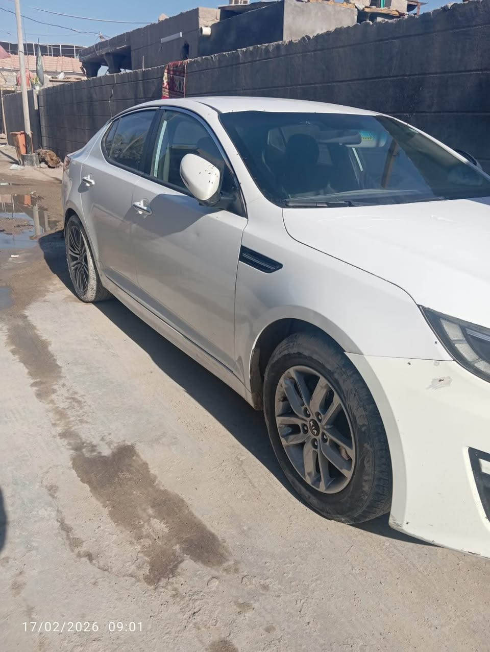 كيا أوبتيما ٢٠١٥ خليجي رقم الدولي جديد أربيل سنويه بعد سنتين تنتهي جاهزه من كلشي مال بيت السياره مامتعوبه
كير مكينه تبريد حداديه تخم تاير كفاله 
ماشيه ١٤٦ الف فقط بنيد صبغ والباقي كفاله عامه 
العنوان البصره ابو الخصيب ابو الجوزي
السعر ١٤٠ وبيها شوي مجاي للشراي 
*********** البصرة, العراق

