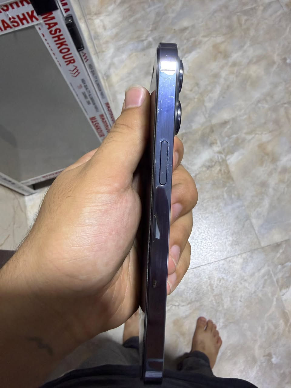 ١٣برو نضافه غير من الله مبدل شاشه تفصيخ وبطاريه تفصيخ سعر٤٠٠وبي مجال إذا عندك بوكو نتراوس عادي***********
