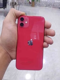 ايفون 11 عادي🧡 ذاكره 64 /بطاريه مبدله100  شاشه مبدله فيس ايدي شغال لشا...