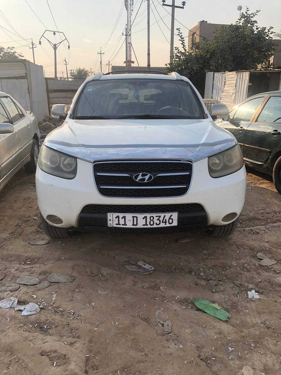 سنتافياا خليجي 2009 6 سلندر محرك 2700
سنويتهة 2029 
فول مواصفات 
7 راكب 
فتحة بالسقف 
شاشة 
مثبت سرعة 
مري شفط 
3 قطع تبريد 
كير ومكينة مكفولات 
سعرهة ١٣٣ وبي مجال  
او مراوس بكورلا 2017 وفوك
***********
