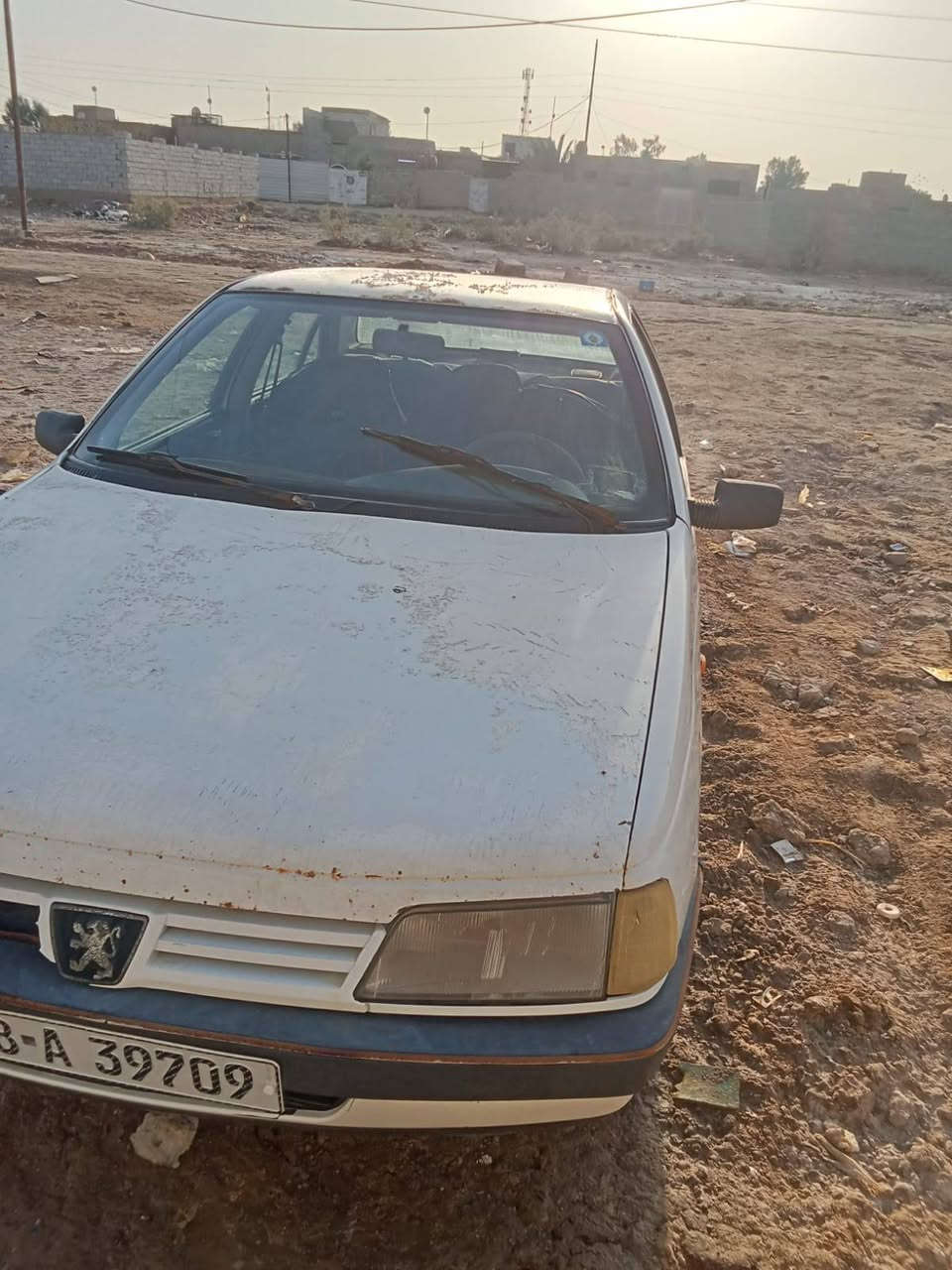 السلام عليكم بيجو ٤٠٥كير ومكينه نضيفات رقم بابل انكليزي باسمي تايرات نظاف حداديه نص كشر كدام العين السعر ٢٧وبي مجال قليل اومراوس بسايبا المكان ديوانيه حي الفرات*********** غير متواجد ع الفيس
