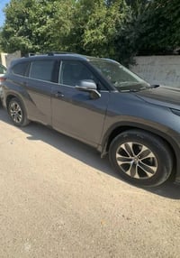 هايلندر موديل 2021 للبيع  محرك 6 سلندر  السياره فول مواصفات 1 على 1  ض...