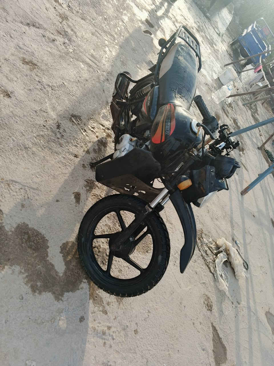 🔥 للبيع دراجة بوكسر موديل 2021 🔥

📌 دراجة سنوية
📌 رقم إنكليزي
📌 كاملة من كلشي – خير من الله
📌 مكينة نظيفة جداً
📌 كهربائيات شغالة 
📌 تاير أمامي وخلفي جوبلس شد جديد

📍 الموقع: الديوانية

📞 للتواصل: ***********
