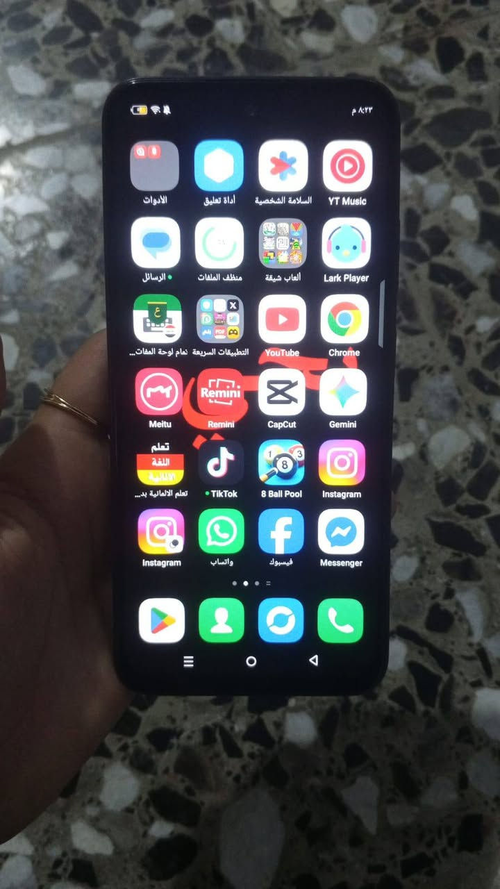 سلام عليكم 
جهاز انفنكس نوت 50i
جهاز نضيف مستعمل 3 اشهر 
ذاكرة 256
نضيف مداخل تصليح ابدد 
جهاز مال بيت 
رايدة ب100 وبي مجال 
سعرة *********** وتساب خط ميشتغل راسلني وتساب عنواني بغداد حي النصر
