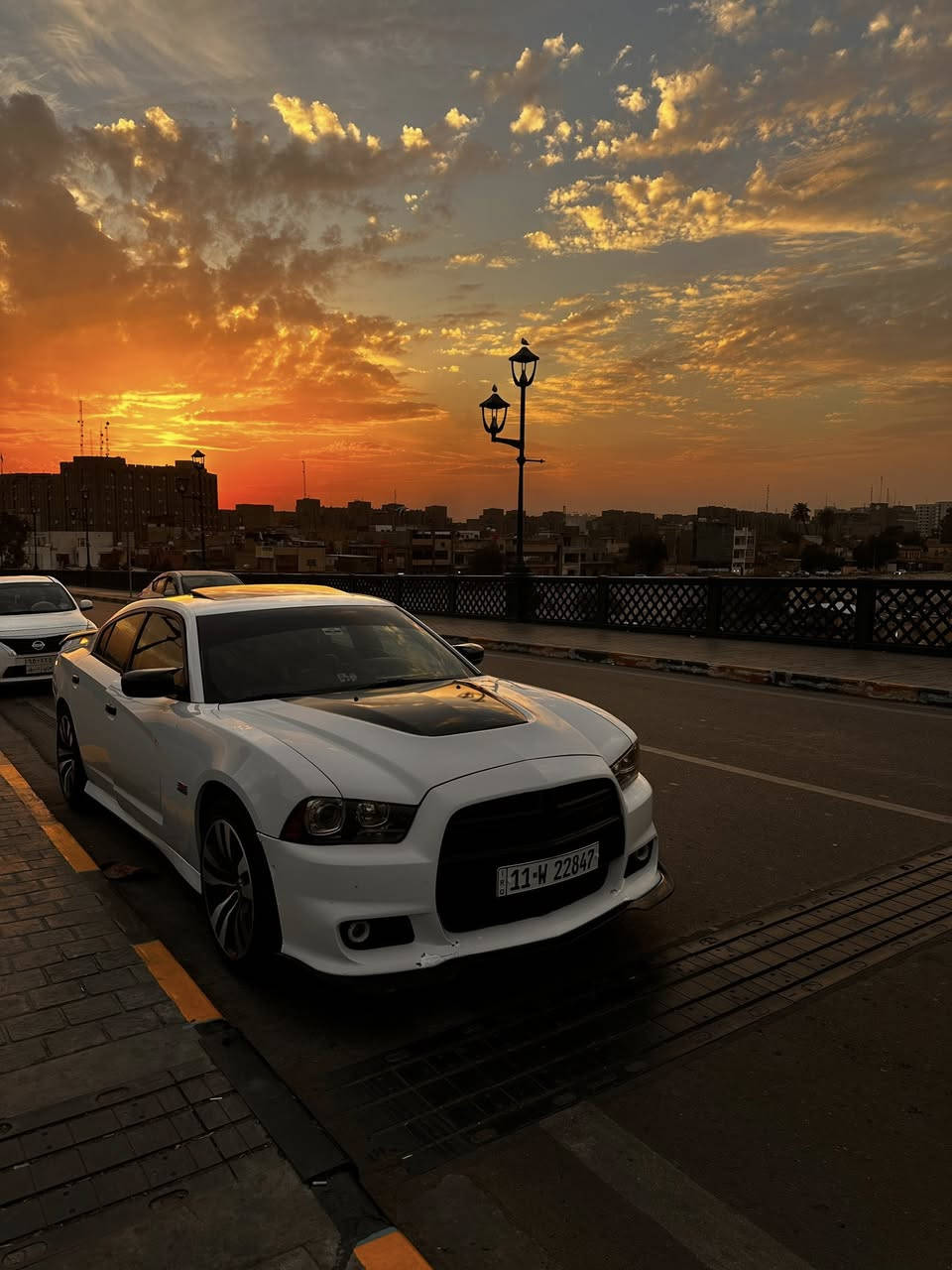 جارجر  2014هيمي ارتي ماكس فووووول
اعلى فئة ارتي  _RT MAX_  فول هوائيات 

عليه هدرز لونك 

شوته afa 

دبات سود 

بوري 3 انج تفصال

دبات سود موبار اس ارتي 

————————————————————

السعر175 فقط اعتذر من كل مراوس

لون ابيض 

السيارة حادثه فقط بارد كفاله من الصبغ وتبديل 

 

*********** مكاني نجف الاشرف

السيارة مصروف عليه كلش هواي بدون نقص 

رجأاً بس الشري يتصل المو شراي ليتعبني

غير متواجد عل فيس اعتذر من الخاص

————————————————————

-كت كامل اس ارتي 

-فتحة 

-كراسي جلد  - رياضي - تبريد تدفئه 

-رادار جانبي نقطة العمياء مع مصابيح LED

-مري قلاب 

- لايتات زينون ناصي 

- كشنات فول كهرباء مع خزن ميموري 

-  ستيرن كهربائي الحركة مع سكليتر كهربائي الحركة

-كاميرا خلفية + حساسات 

-سستم صوت بيتس مع دمام مكان سياره نجف سعر 175 وبيه مجال
