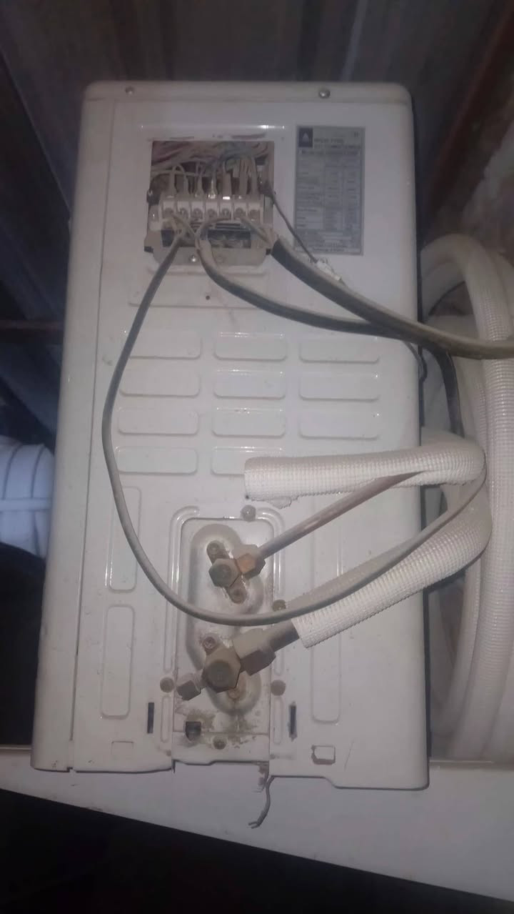 مرحبا سبلت الحافض طنين جديد معنى الكلمه مشتري ب٤٥٠ الف وكف بي الكمبريسر فقط رايدة ب٢٢٥ قفل الشراي يتصل مكاني العبيدي شارع عشرين ***********
***********
