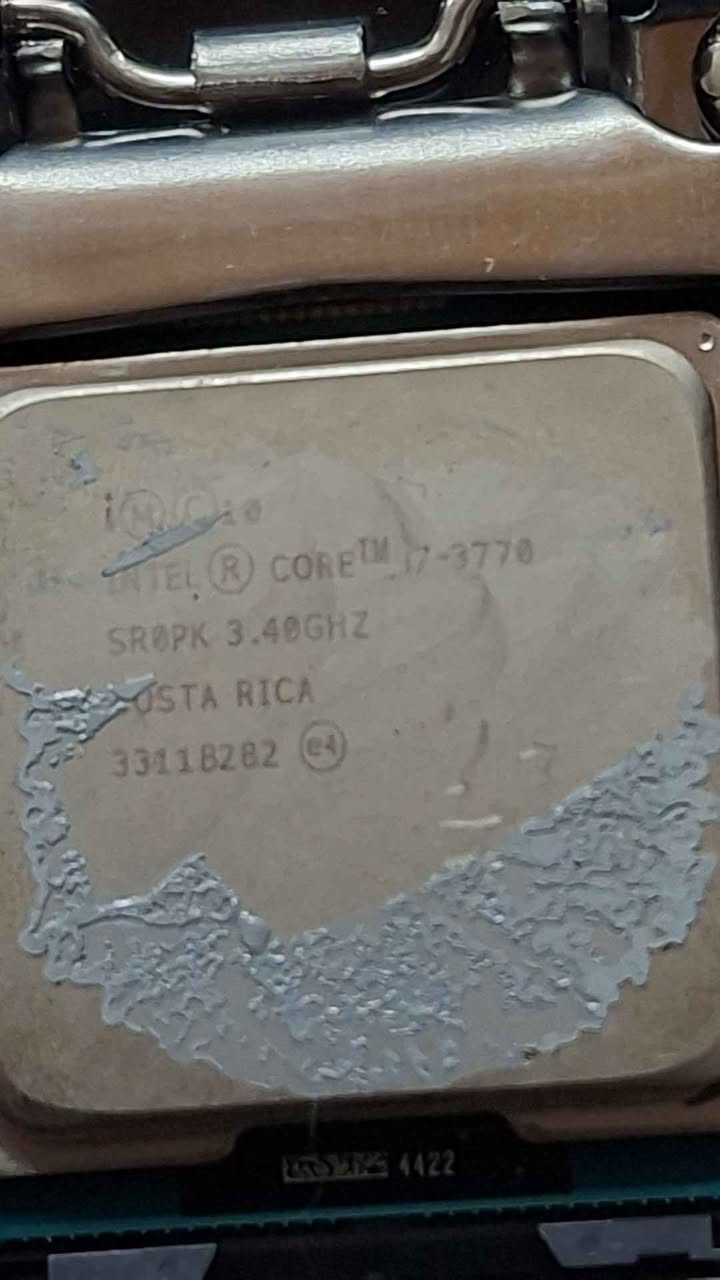 mother board
core i 7 3300
ram 8 gb أربيل, العراق


**إذا كنت صاحب هذا الإعلان وتريد حذفه لأي سبب، رجاءا أرسل رسالة إلى الدعم الفني**