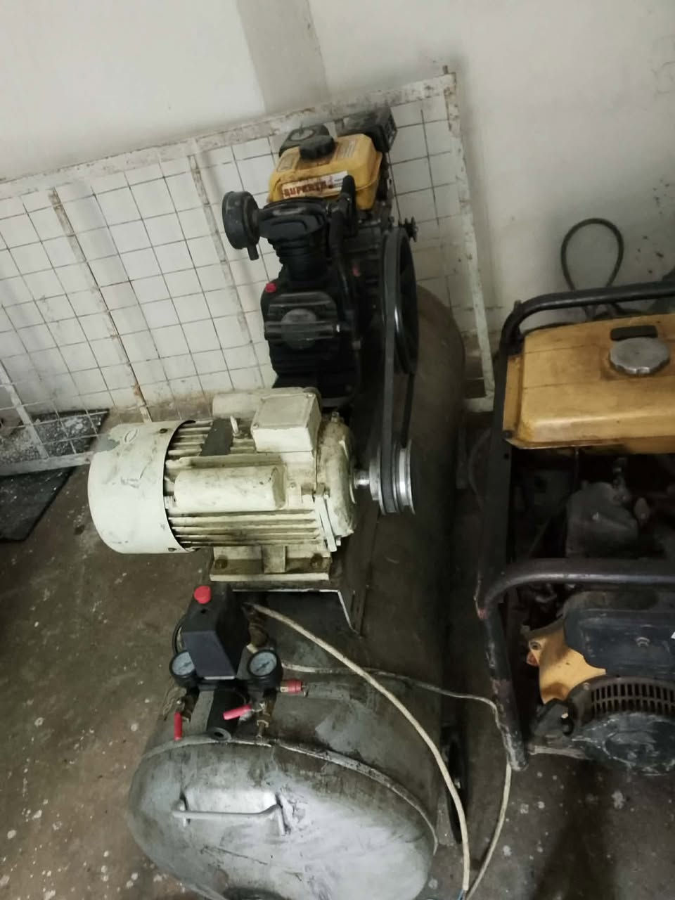 أغراض بنجرجي السعر مليون ونص عنوان تلكيف


**إذا كنت صاحب هذا الإعلان وتريد حذفه لأي سبب، رجاءا أرسل رسالة إلى الدعم الفني**
