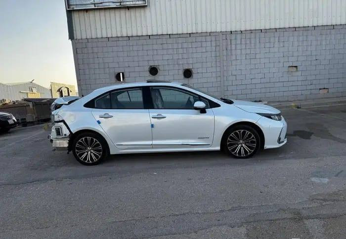 السلام عليكم ورحمه الله 🌹

للبيع تيوتا كورلا ابيع على حادثها

فئه XLl سياره فتحه وحساسات

الشاصي سليم والمكينه شغاله 

السياره استعمال شخصي فقط 

موديل 2022 اصل بلادي شركه

ماشيه 67 الف اصلها بلادي

مكفوله من الصبغ والكص كفاله عامه سياره على وظع الشركه

السياره باسمي شخصي رقم اربيل جديد🚩

السياره تحويل مباشر سنويه وهزه جديد

سابقا كفاله عامه خليجي زيرو

السعر 📍(( 90$ ورقه ) وبي مجال بسيط

ملاحظه:::# توصل اي محافظه تريدها 

حسب الاتفاق 
للاستفسار اكثر اتصال أو وتساب 

***********
