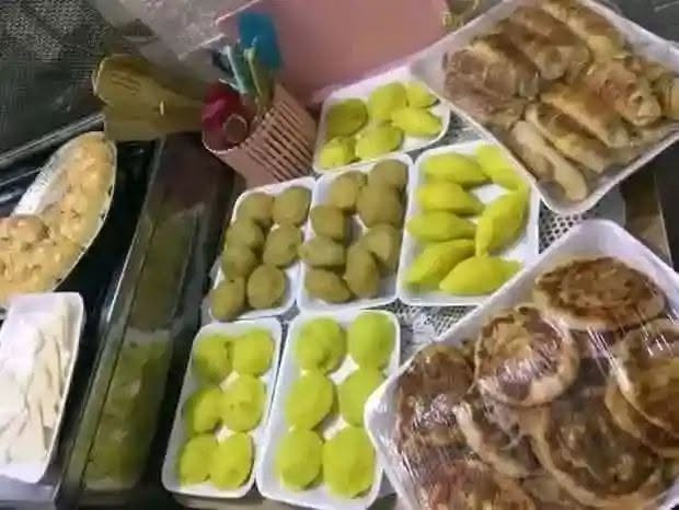 🌸 معجنات وحلويات وكبة بيتية حسب الطلب 🌸
إذا تدورون على شغل بيتي مرتب وطعم يفتح النفس، نوفرلكم:
🥟 كبة بأنواعها
🥐 معجنات طازجة
🧁 كيك وحلويات
🍪 كليجة بيتية فاخرة
🥨 مخبوزات وشغلات خاصة للمناسبات
✅ شغل بيتي نظيف ✅ مكونات طازجة ✅ تجهيز حسب الطلب ✅ مناسب للزيارات والمناسبات
📞 للحجز والطلب: ***********
✨ الطعم الأصيل والجودة اللي ترضيكم ✨
#كبة #معجنات #كيك #كليجة #حلويات_بيتية #شغل_بيتي #طلبات_حسب_الطلب
