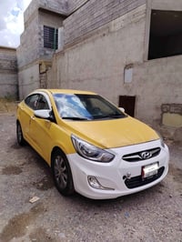 بيع أو مراوس حسب القناعه  اكسنت مضلع 2011 رقم نينوه بأسمي باقي تفاصيل ...