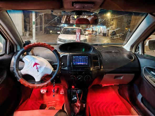 السلام عليكم سياره سيكي مديل 13 السياره بدون راعي بس اكفلك عشاير او اكفلك ما عليه طلب ولا دعوه السياره استوني شادله مكينه كورله او كيره استوني جفته او حداديه كملته او ترتيبات كلفتني 10 ورقات السياره سعره 17 ورقه غير متواجد على الفيس واساب او اتصال ***********
