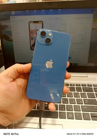 نموذج M • ذاكرة ١٢٨ • بطارية ٨٠