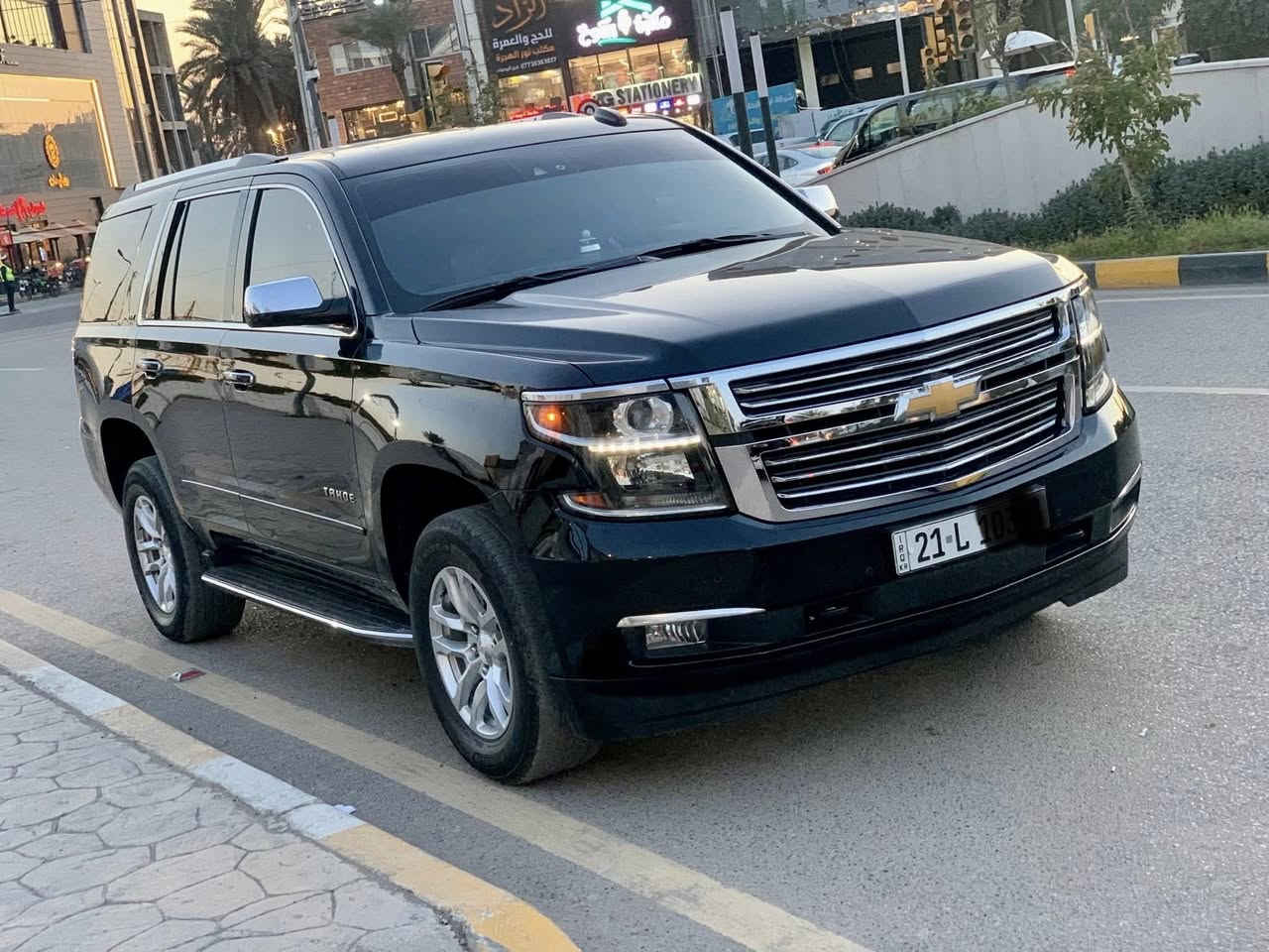 تاهو خليجي 2015 فئه LtZ فول مواصفات رقم سليمانيه باسمي هزه وسنويه جديه وبيها موافقه تظليل من المرور لمده سنه 
رادارات جانبيه كشن هزاز قاصه كفاله عامه السياره 
السعر 347
مكانها الكرخ ***********
ماشيه 147 km
