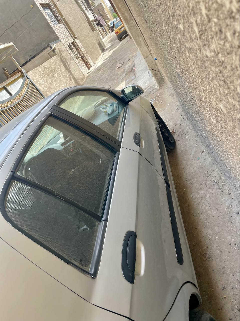 سلام عليكم  جيتز للبيع موديل ٢٠١٠ سيارة نضيفه كلشي بيها شغال رقم اربيل شاشة كامرة ريمونت سويج تدفئة تبريد دواخل السيارة نضيفة لا مفطر شي ولا مكسر شي  السيارة نضامين قيادة ايكو عادي  مصبوغة حزام لا حادث ولا شي  بسبب جراد الصبغ  السيارة بسمي تريد تحويل او وكالة  مكاني بغداد  بغداد الجديدة 
*********** اتصال او واتساب بغداد, العراق
