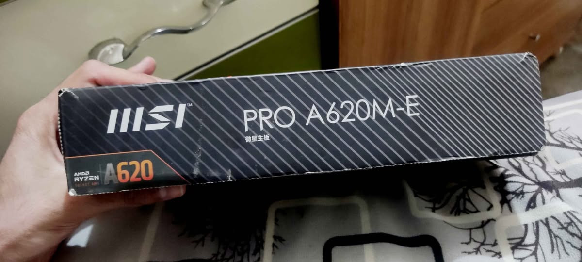 MSI PRO A620M DDR5 
سعرێک بڵێ بە دڵم بوو پیرۆزت بێت
اعطيني سعر و بالعافية شربازهير, السليمانية


**إذا كنت صاحب هذا الإعلان وتريد حذفه لأي سبب، رجاءا أرسل رسالة إلى الدعم الفني**