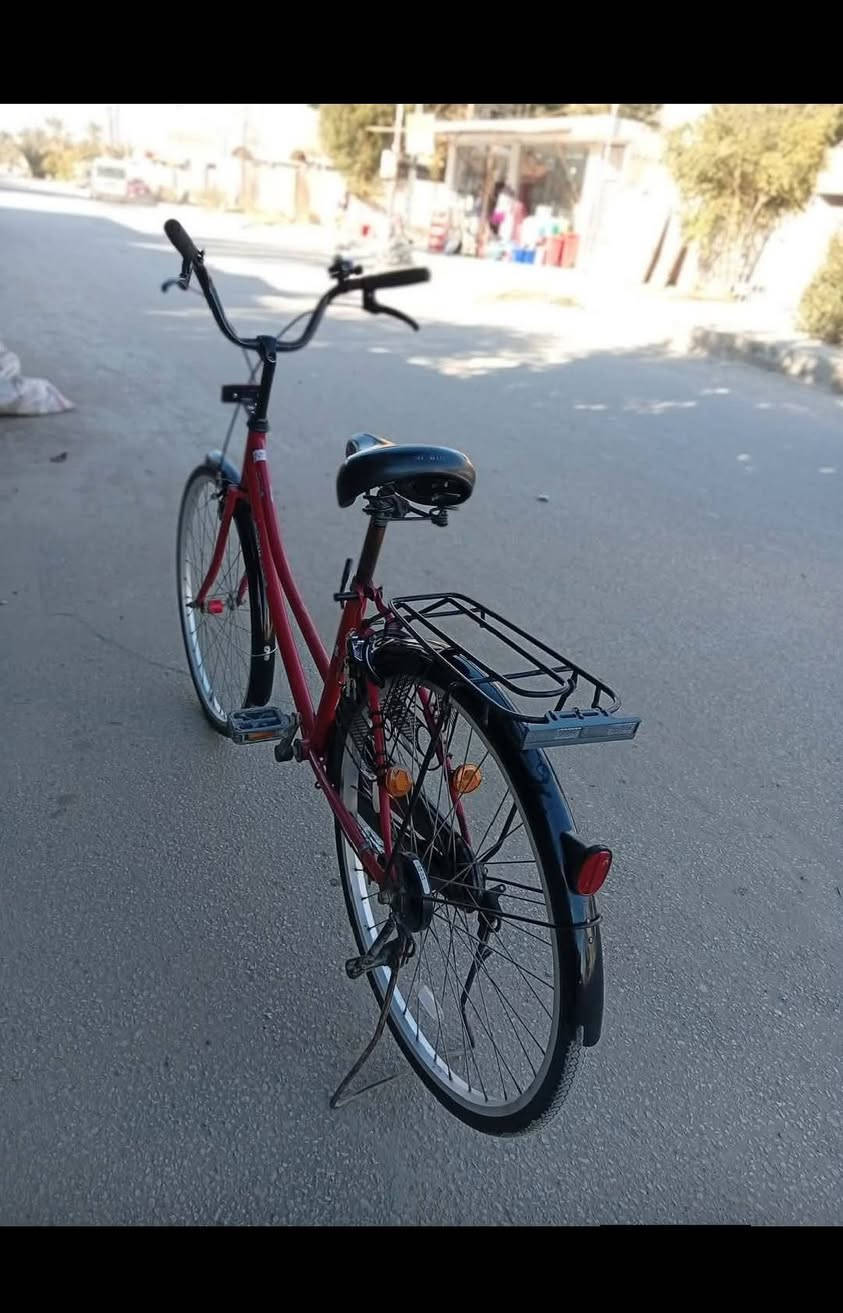 السلام عليكم بايسكل البيع حجم 26 بايسكل كامل مكمل مالي اي نقص
السعر 75وبي مجال بسيط 
المكان بابل محاويل 
الاستفسار عل الرقم ***********
