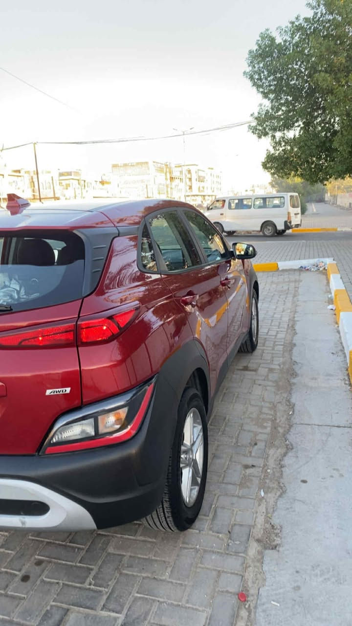 كونا ٢٠٢٣ للبيع رقم بغداد ترقيم جديد مع هزة  لون ماروني وارد امريكي حادث دعامية فقط وبارد قليل بالبنيد السيارة ليبل واحد مكفولة من كل النواحي السيارة ماشية ٣٩ الف كم محرك  2000 دوش المرغوب مكان السيارة بغداد حي العامل للأستفسار الأتصال على الرقم ***********
ملاحظة / صور الحادث ورقم الشاصي مرفق مع الصور
 السعر ١٥٣$ وبيها مجال قليل
