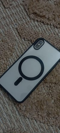 آيفون اكس • ٢٥٦ • فيس ايدي شغال