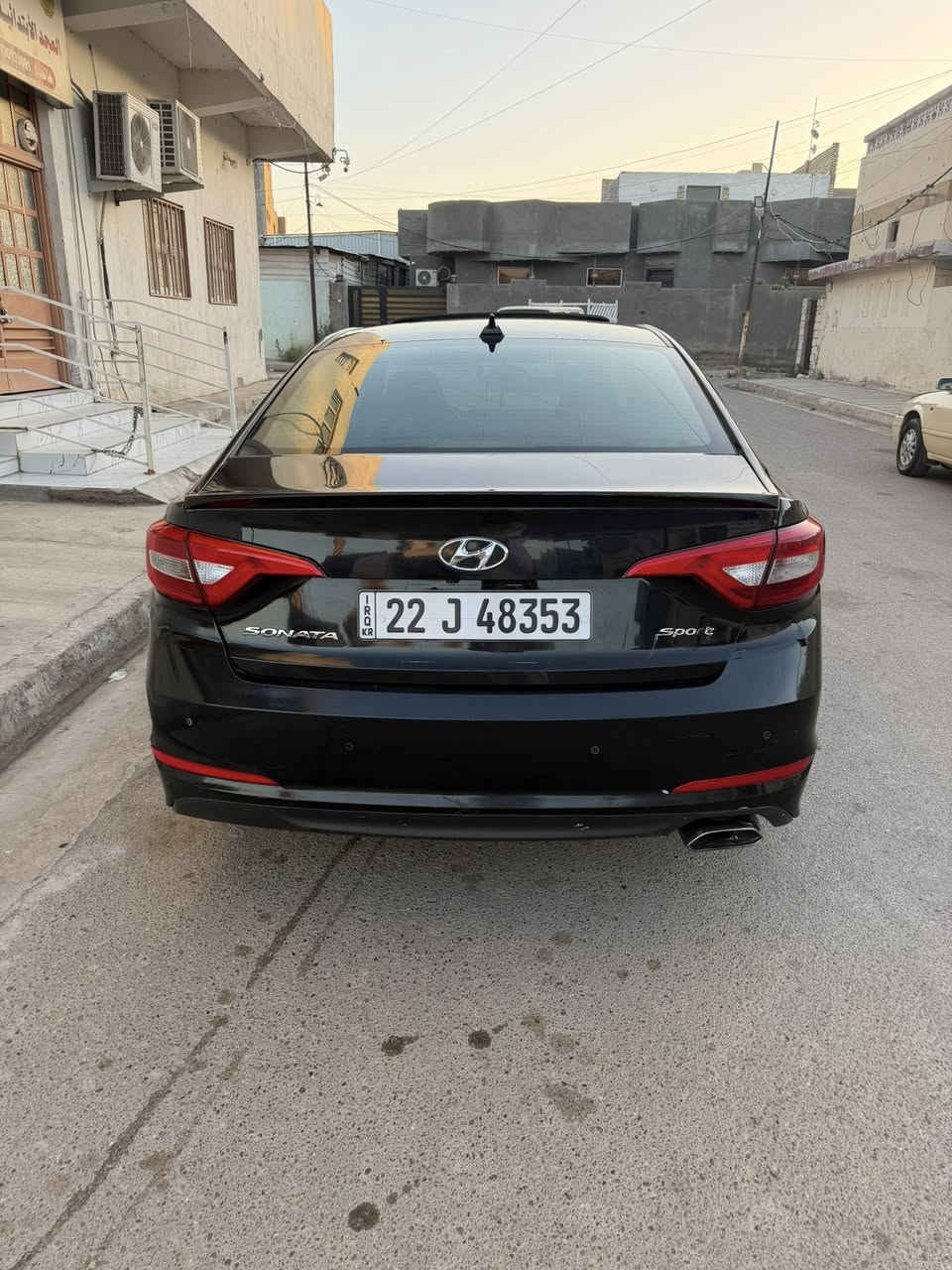 السلام عليكم سوناتا٢٠١٧ امريكي حادثها دعاميه خلفيه فقط بدون صبغ شرط سياره كلها مكفوله من الصبغ والبارد حيل جديده وفول مواصفات بصمه فتحه كشن كهرباء وبعد هواي بيها مواصفات رقم اربيل جديد وهزه جديده كير محرك خير من الله تخم تاير سياره حيل جديده ومابيها اي نقص وبالف خير على ياخذها السعر 117قفل 🔒 مكاني الانبار فلوجه رقم الهاتف ***********///***********
