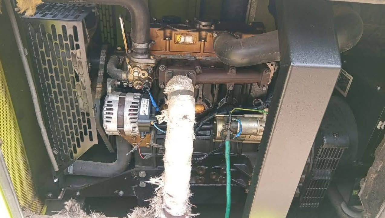 السلام عليكم 
مولد بيركنز انكليزي بزون اصلي
22 كيفي 
كاتم 90%
مكفول من كلشي  عالفحص
مكان بابل 
للاستفسار ***********
***********
