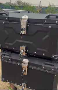 السلام عليك  جنط المنيوم باله مستخدم يشبه الجديد  🩸 بدون قواعد 🩸 قفاله...