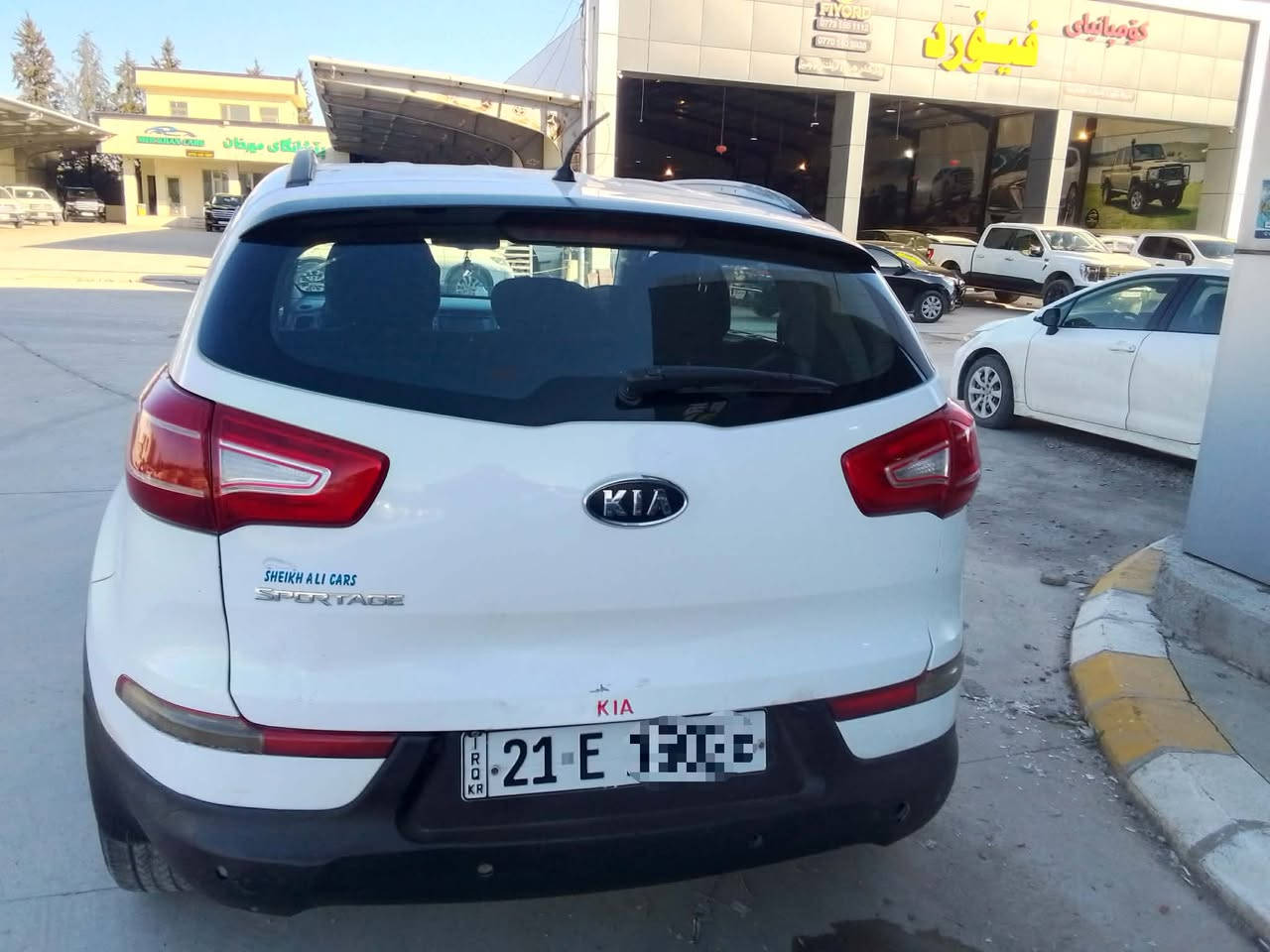 کیا مۆدێل 2013 تەعدیل سورعەو کامیرە حاسە بێعەیب سەنەوی تازەیە بەناو خۆمانەوەیە سعری 115گەڵاو مەعامەلە ڕەقەم تەلەفون ***********
