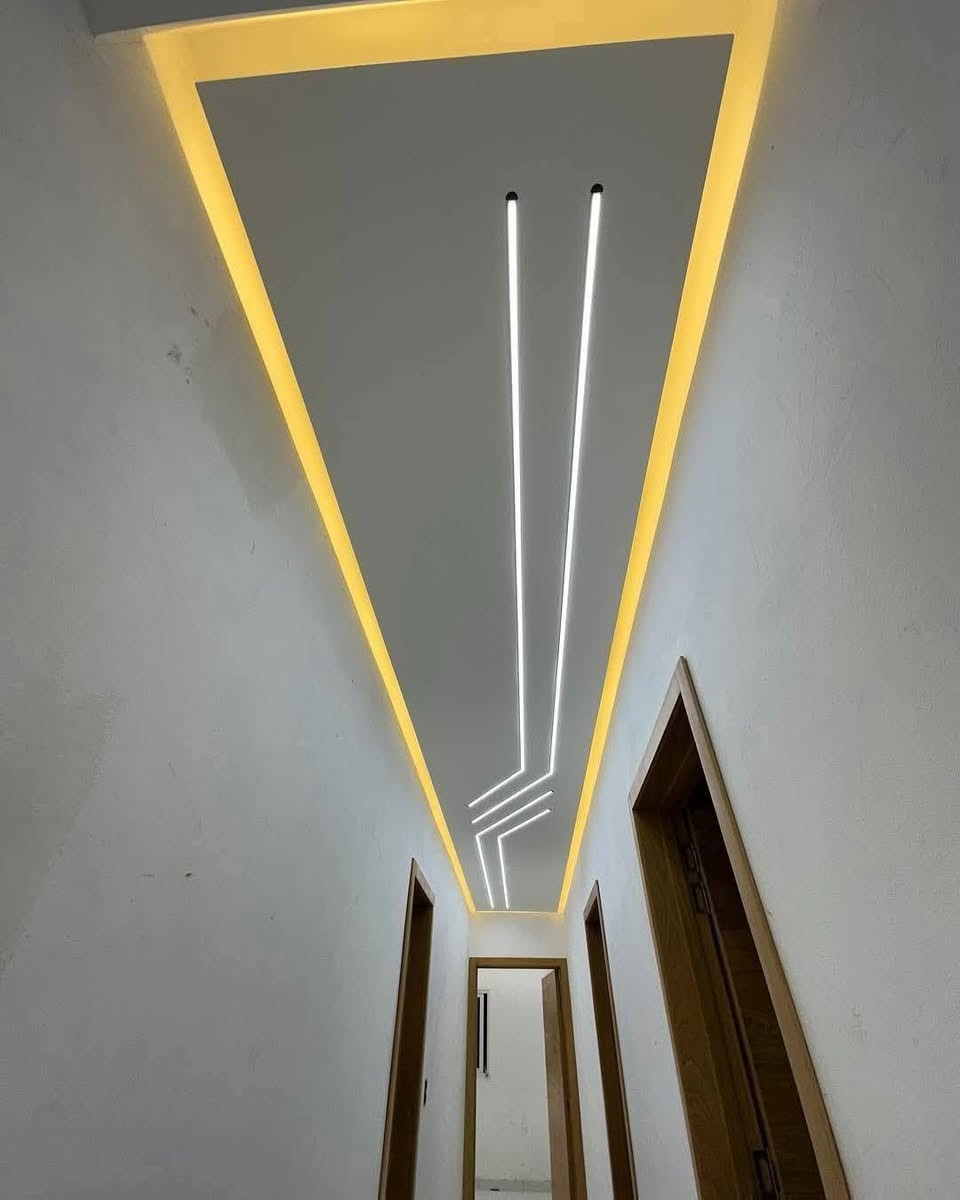 .
يقدم لكم ليان للديكور والاصباغ  ✅ اجمل التصاميم الداخلية 😍
سعر المتر بوكس ٢٠ الف عظم مع التثقيب 
سعر المتر بوكس ٢٥ الف مع الانارة 
سعر المتر بوكس ٣٠ الف مع الانارة والصبغ 💯
.
باقي التصاميم ل الصغيرة اسعارهن قطعي 🚫
للاستفسار اتصل او خاص او واتساب 📞

موقعنا في بغداد 📍***********واتساب
