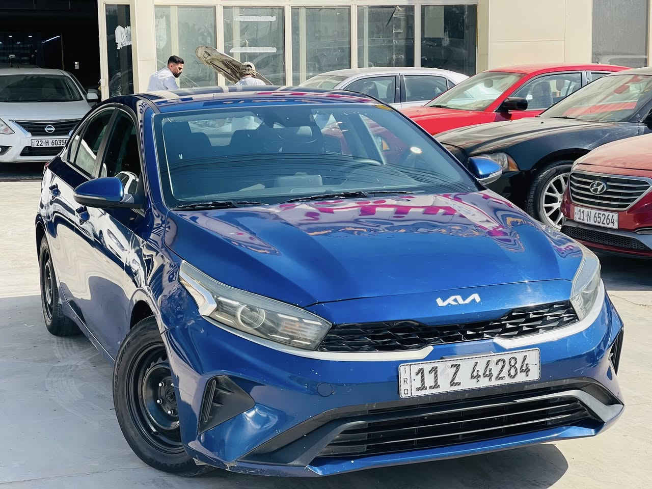 السلام عليكم للبيع سياره كيه فورتي موديل 2024 بدون حادث ماعدا  البنيد بي بارد ماشيه 38 رقم بغداد بااسمي السعر 145$ 
العنوان:بغداد تقاطع النهروان،رقم الهاتف:***********
