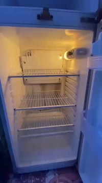 ثلاجة مستخدمة • أجهزة منزلية