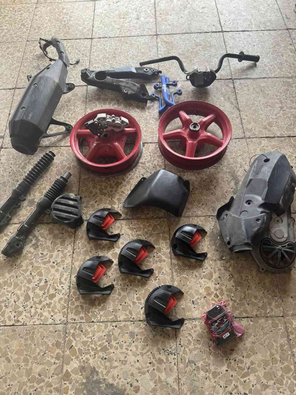 سلا عليكم شباب غراض سكنز جبلي تفصيخ متوفر بلادي وتزويد لستفسار ***********
