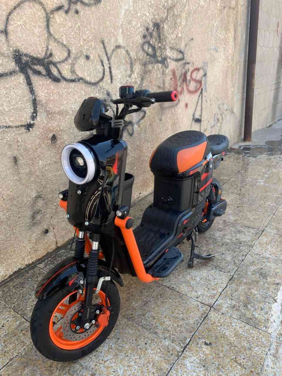 ماطور نظيف مستخدم شهرين بطاريات شرط سعر 500 الرقم ***********
