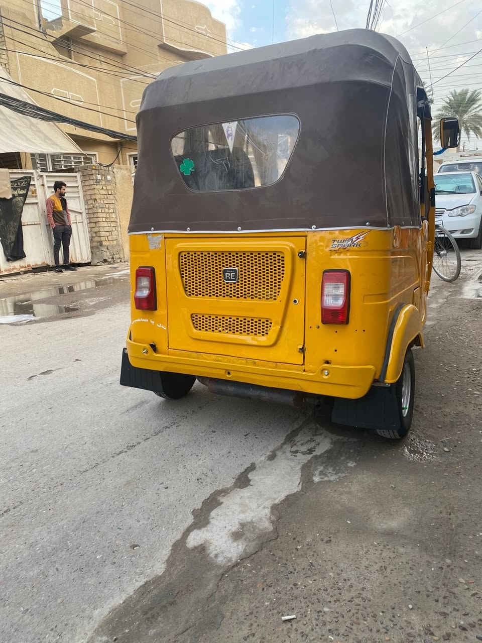 تكتك للبيع 2021/11
بيهة طخات بصيطة  ومعمرهن مكينة مكفلولة 
برغي ممفتوح بيهة تخم تاير جديد
السعر 7750 وبيهة مجال حك جية 
الاتصال ع الرقم ***********
بغداد
