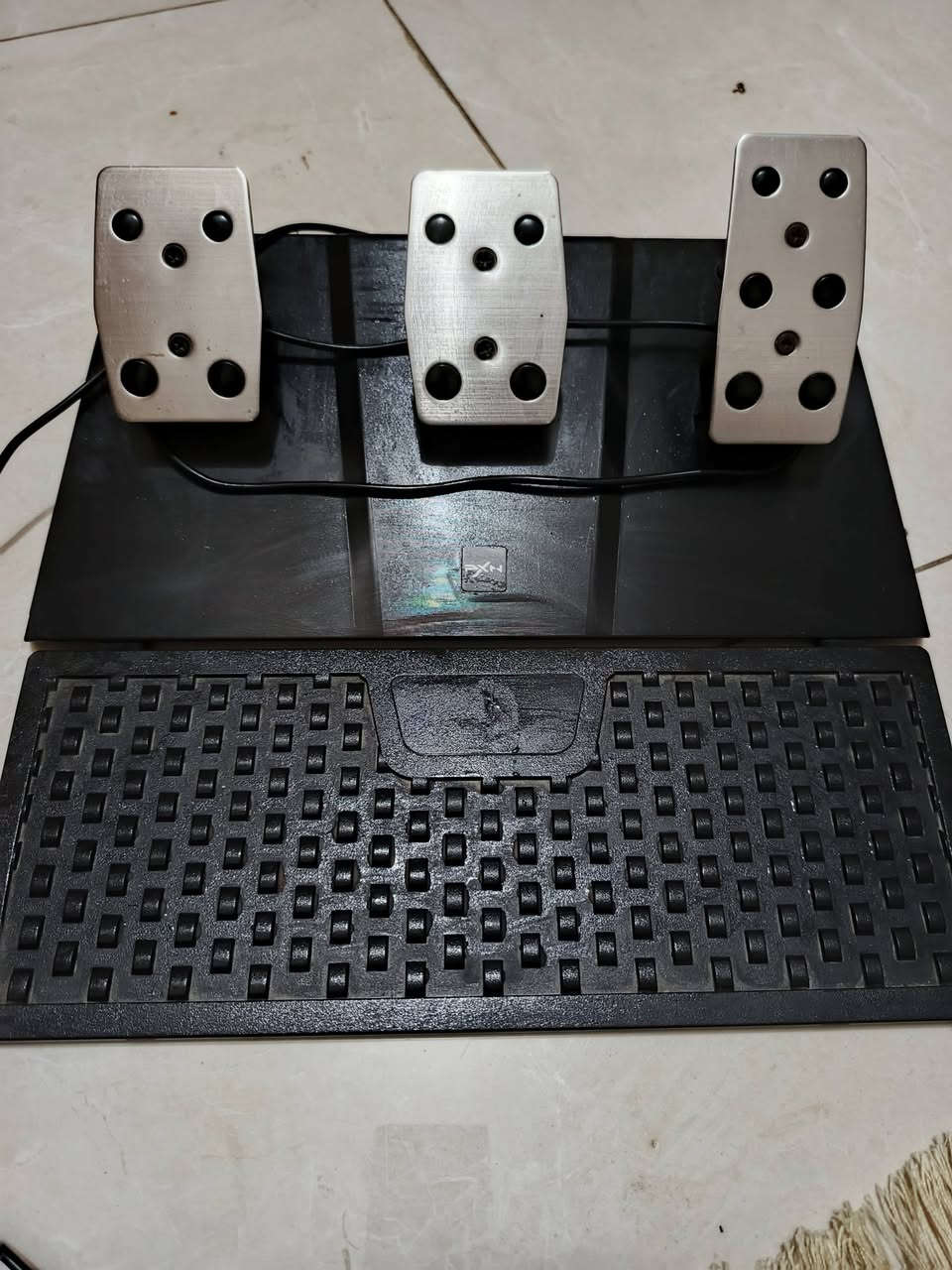 دركسون اف 9 النظافه 100% لاستخدام مره واحده السعر 140 عنوان بغداد هذا رقمي***********
