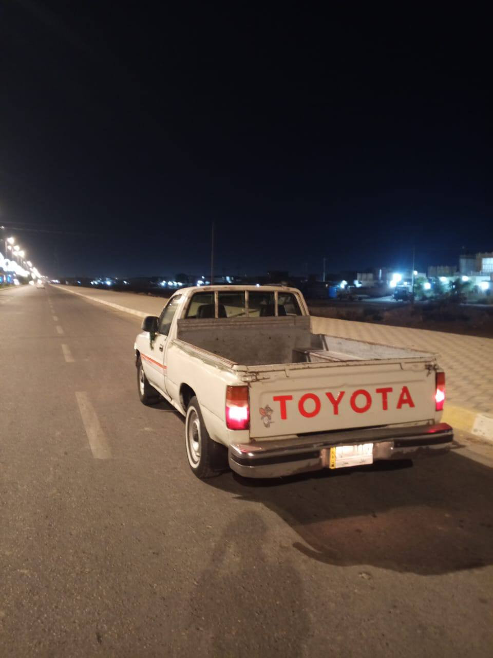 سلام وعليكم
بيكم 89 
مكينه حاويه ،وصدر جديد، وباتري جديد، وتايرات جديدة،  وشاصي مكفول رقم بابل الماني. السعر 40 

‏‪***********‬‏
