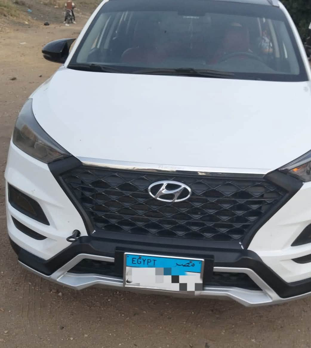 توسان موديل 2019
فبريكا بالكامل عدا اكصدام
رخصه سنه مرور الدقهليه
الفئه التانيه
عداد 145 الف كيلو
معاينه الشرقيه
01002625461


**إذا كنت صاحب هذا الإعلان وتريد حذفه لأي سبب، رجاءا أرسل رسالة إلى الدعم الفني**
