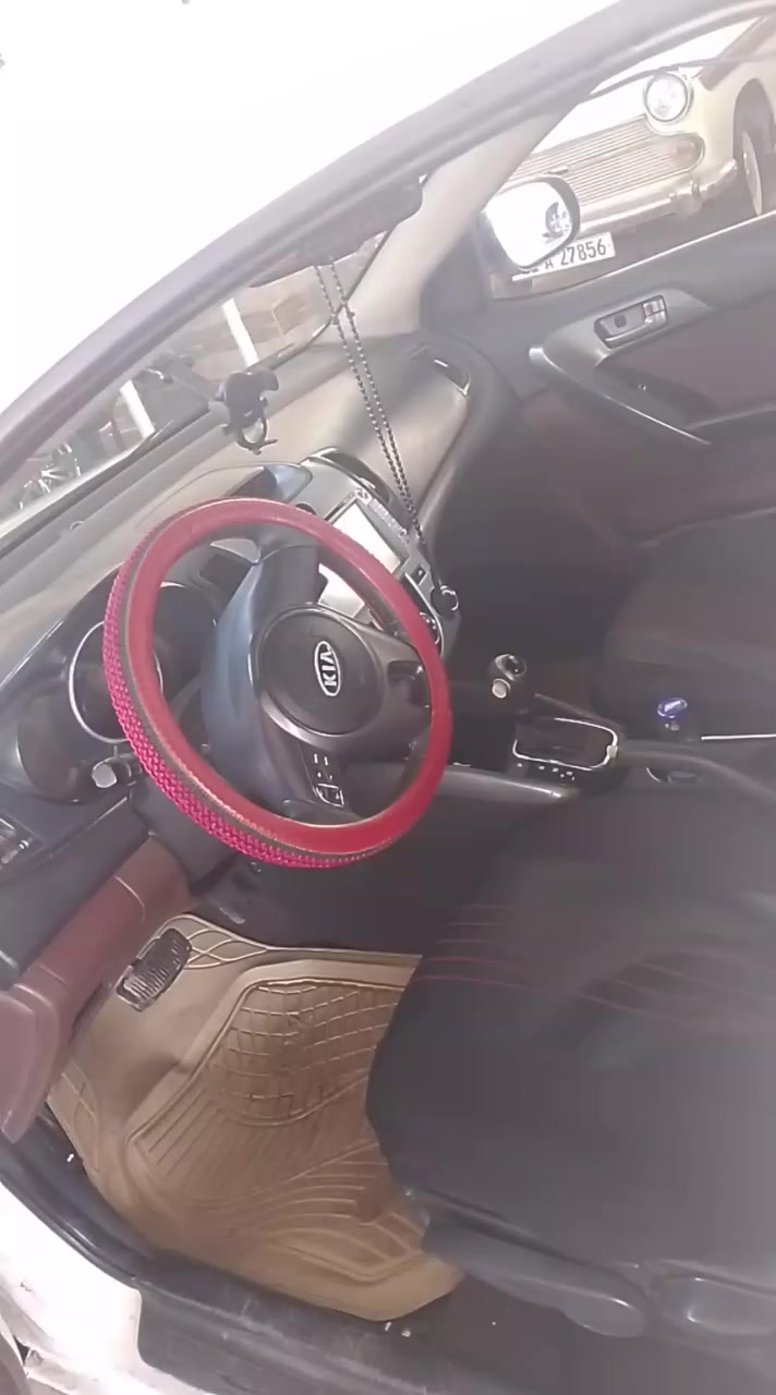 سلام عليكم 
سياره سيراتو لبيع نقد وقسط 🔥 موديل 👈 2014 العنوان معارض البياع شارع المميز 🔥💯 للاستفسار على ارقم 🔥 ***********
