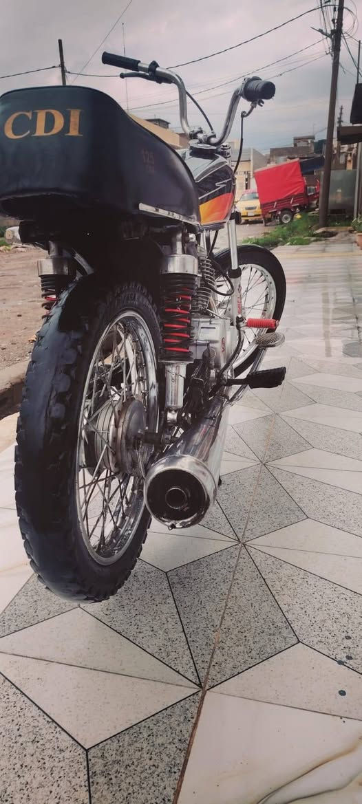 مطور 99999 مفوحه  فول نشاطه تحريكه معدل فول مكور مايعوزه شي +مشدود جمالخ امام دبلات شغاله سعر 280 بيه مجال شي قليل مكاني موصل حي النتصار ***********
