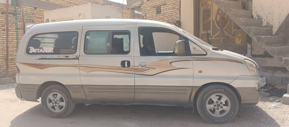 سنوية باسمي لل٢٧ شرط تحويل
🚐 للبيع هونداي ستاركس 2007
مفتوح
رقم إنكليزي جديد
مصفرة
محرك: 2700 بنزين
گير: (عادي)
تخم تاير جديد وباتري جديدة
وكهربائيات كله شغالة
السعر ٤٠
الرقم 
***********
