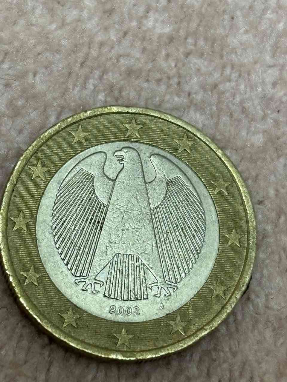 عملة معدنية. 1 يورو.  
السعر 2500 دينار


**إذا كنت صاحب هذا الإعلان وتريد حذفه لأي سبب، رجاءا أرسل رسالة إلى الدعم الفني**