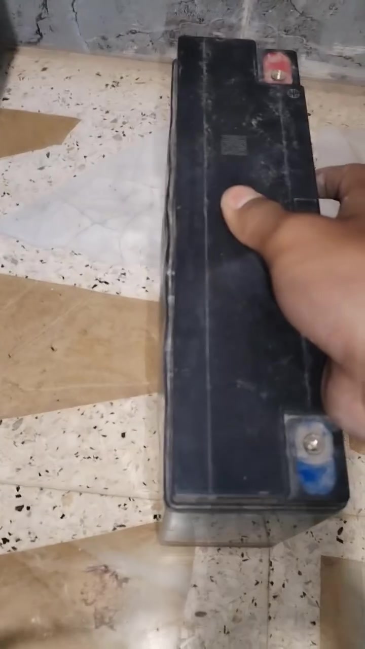 متوفر بطاريات مسطره
عدد 2
ادفع سعر عجبني ابيعك
التواصل علا الرقم
*********** بي واتساب
***********
